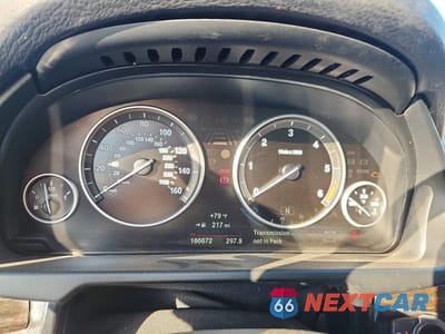 Zdjęcie 9 z 12 samochodu: 2015 BMW X5 XDRIVE35D VIN:5UXKS4C51F0N06090 - miniatura