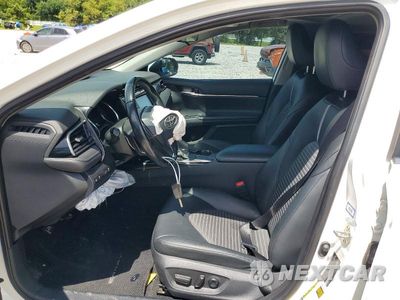 Zdjęcie 7 z 12 samochodu: 2020 TOYOTA CAMRY SE VIN:4T1G11AK2LU969423 - miniatura