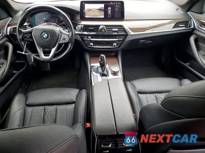 Zdjęcie 8 z 12 samochodu: 2021 BMW 530 I VIN:WBA53BH0XMCF69844 - miniatura