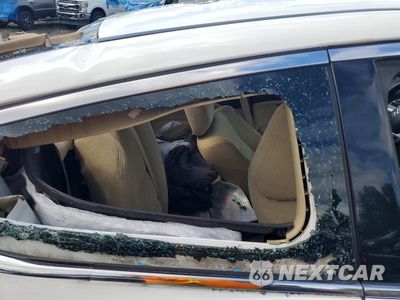 Zdjęcie 10 z 12 samochodu: 2008 HONDA ACCORD EX VIN:1HGCS12748A019861 - miniatura