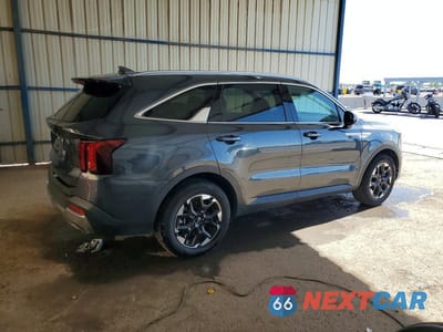 Trzecie zdjęcie samochodu z tyłu: 2024 KIA SORENTO S VIN:5XYRL4JCXRG289880 - miniatura