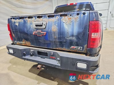 Zdjęcie 6 z 12 samochodu: 2012 CHEVROLET SILVERADO K1500 LT VIN:1GCRKSE79CZ112654 - miniatura