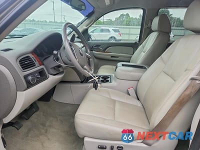 Zdjęcie 7 z 12 samochodu: 2009 GMC SIERRA C1500 SLT VIN:3GTEC33J39G238033 - miniatura
