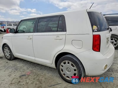 Drugie zdjęcie samochodu z przodu: 2009 TOYOTA SCION XB VIN:JTLKE50E491077677 - miniatura