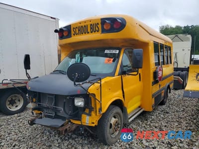 Drugie zdjęcie samochodu z przodu: 2012 CHEVROLET EXPRESS G3 - SCHOOL BUS VIN:1GB3G2BG2C1136860 - miniatura