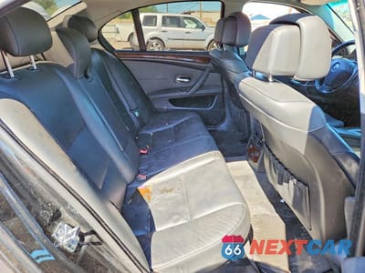 Zdjęcie 10 z 12 samochodu: 2008 BMW 528 XI VIN:WBANV13558CZ57624 - miniatura