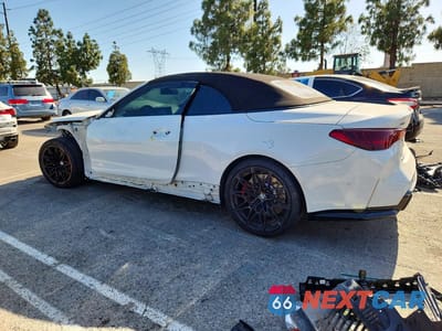 Drugie zdjęcie samochodu z przodu: 2026 BMW M4 COMPETITION VIN:WBS43BA04TCW34488 - miniatura