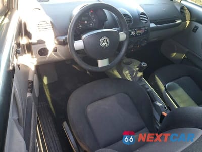 Zdjęcie 8 z 12 samochodu: 2003 VOLKSWAGEN NEW BEETLE GLS VIN:3VWCK21C73M422227 - miniatura