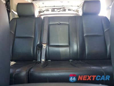 Zdjęcie 10 z 13 samochodu: 2013 CHEVROLET SUBURBAN K1500 LTZ VIN:1GNSKKE79DR214451 - miniatura