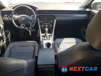 Zdjęcie 8 z 12 samochodu: 2020 VOLKSWAGEN PASSAT R-LINE VIN:1VWMA7A33LC015933 - miniatura