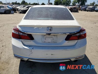 Zdjęcie 6 z 12 samochodu: 2017 HONDA ACCORD SPORT VIN:1HGCR2F56HA269306 - miniatura