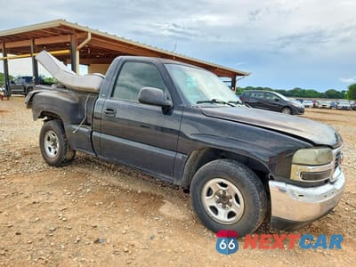 Czwarte zdjęcie samochodu z boku: 2002 GMC NEW SIERRA C1500 VIN:1GTEC14WX2Z155767 - miniatura