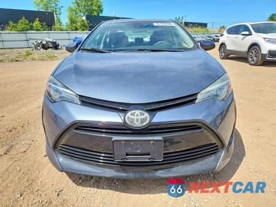 Piąte zdjęcie samochodu w środku: 2018 TOYOTA COROLLA LE VIN:2T1BURHE8JC000871 - miniatura