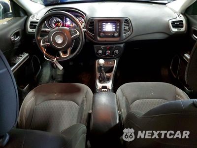 Zdjęcie 8 z 13 samochodu: 2017 JEEP COMPASS SPORT VIN:3C4NJCAB8HT672620 - miniatura