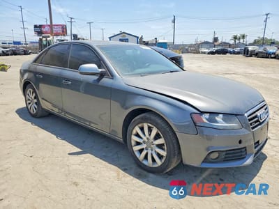 Czwarte zdjęcie samochodu z boku: 2012 AUDI A4 PREMIUM VIN:WAUAFAFL3CN012027 - miniatura