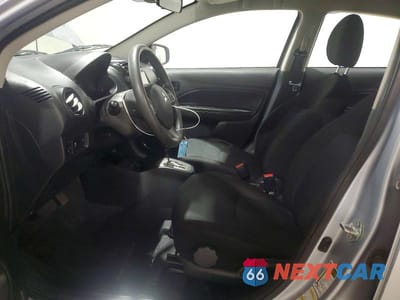 Zdjęcie 7 z 13 samochodu: 2024 MITSUBISHI MIRAGE G4 ES VIN:ML32FUFJ5RHF19466 - miniatura
