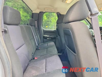 Zdjęcie 10 z 12 samochodu: 2013 CHEVROLET SILVERADO K1500 LT VIN:1GCRKSE76DZ151736 - miniatura