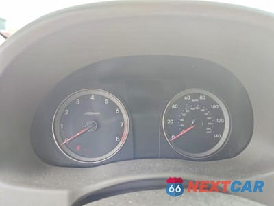 Zdjęcie 9 z 12 samochodu: 2012 HYUNDAI ACCENT GLS VIN:KMHCU4AE7CU084166 - miniatura
