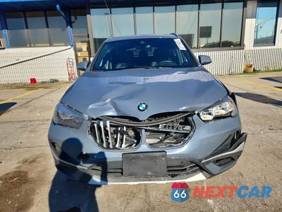 Piąte zdjęcie samochodu w środku: 2021 BMW X1 XDRIVE28I VIN:WBXJG9C07M3M76687 - miniatura