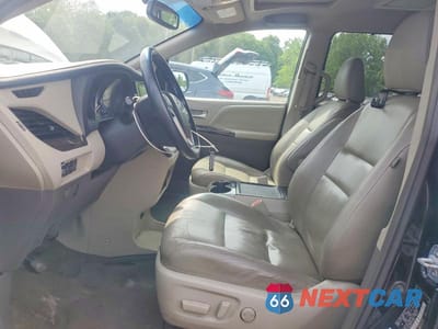 Zdjęcie 7 z 13 samochodu: 2015 TOYOTA SIENNA XLE PREMIUM 7-PASSENGER VIN:5TDDK3DC0FS119979 - miniatura