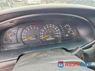 Zdjęcie 9 z 12 samochodu: 2003 TOYOTA TUNDRA SR5 VIN:5TBKT44113S407829 - miniatura