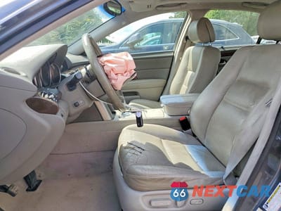 Zdjęcie 7 z 12 samochodu: 2008 ACURA RL VIN:JH4KB16698C003573 - miniatura