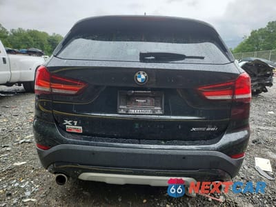 Zdjęcie 6 z 13 samochodu: 2021 BMW X1 XDRIVE28I VIN:WBXJG9C06M5S29231 - miniatura