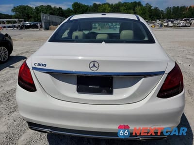 Zdjęcie 6 z 12 samochodu: 2019 MERCEDES-BENZ C 300 VIN:55SWF8DB1KU313810 - miniatura