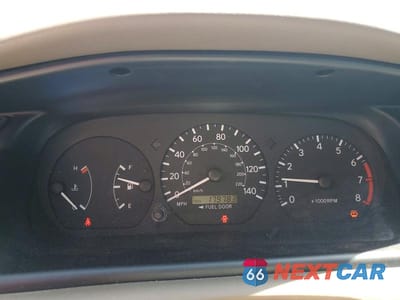Zdjęcie 9 z 12 samochodu: 2001 TOYOTA CAMRY CE VIN:4T1BG22K11U868917 - miniatura