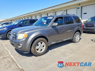 2012 FORD ESCAPE XLT 1FMCU0D78CKC64290 - główne zdjęcie licytacji z USA - miniatura