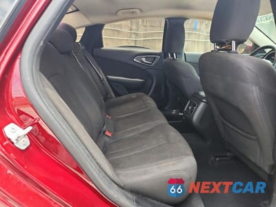 Zdjęcie 10 z 12 samochodu: 2015 CHRYSLER 200 LIMITED VIN:1C3CCCAB9FN568821 - miniatura