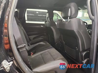 Zdjęcie 11 z 13 samochodu: 2019 JEEP GRAND CHEROKEE LAREDO VIN:1C4RJFAGXKC612565 - miniatura