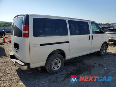 Trzecie zdjęcie samochodu z tyłu: 2016 CHEVROLET EXPRESS G3500 LT VIN:1GAZGMFG5G1167837 - miniatura