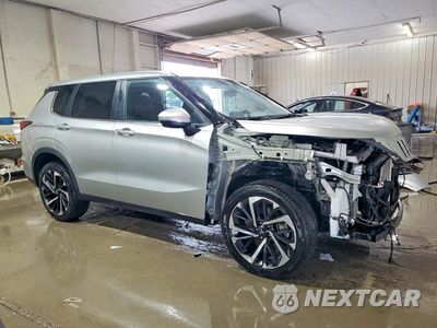 Czwarte zdjęcie samochodu z boku: 2024 MITSUBISHI OUTLANDER SE VIN:JA4J4VA88RZ059536 - miniatura