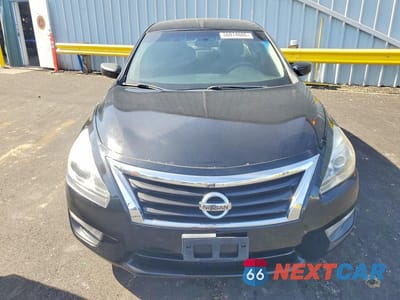 Piąte zdjęcie samochodu w środku: 2013 NISSAN ALTIMA 2.5 VIN:1N4AL3AP2DN572498 - miniatura