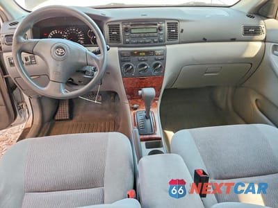 Zdjęcie 8 z 12 samochodu: 2006 TOYOTA COROLLA LE VIN:JTDBR32E660090594 - miniatura