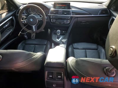 Zdjęcie 8 z 12 samochodu: 2017 BMW 340 I VIN:WBA8B3G37HNU36340 - miniatura