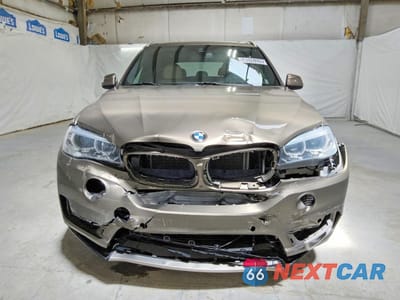 Piąte zdjęcie samochodu w środku: 2018 BMW X5 XDRIVE35I VIN:5UXKR0C54J0Y04789 - miniatura