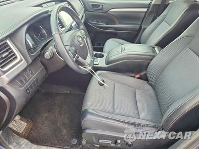Zdjęcie 7 z 14 samochodu: 2016 TOYOTA HIGHLANDER LE PLUS VIN:5TDBKRFH5GS250720 - miniatura