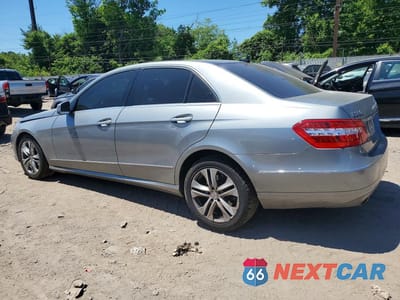 Drugie zdjęcie samochodu z przodu: 2011 MERCEDES-BENZ E 350 4MATIC VIN:WDDHF8HB9BA432854 - miniatura