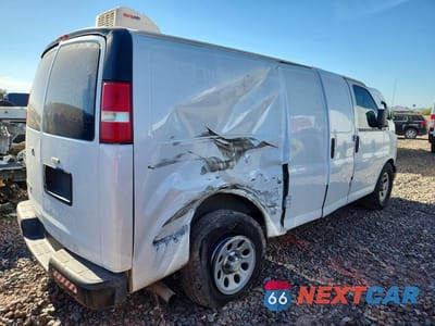 Trzecie zdjęcie samochodu z tyłu: 2014 CHEVROLET EXPRESS G1500 VIN:1GCSGAFX9E1103028 - miniatura