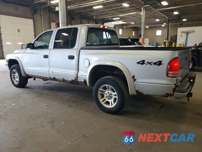 Drugie zdjęcie samochodu z przodu: 2004 DODGE DAKOTA QUAD SPORT VIN:1D7HG38N54S520064 - miniatura