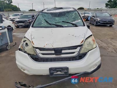 Piąte zdjęcie samochodu w środku: 2010 HONDA CR-V EX VIN:3CZRE3H57AG701085 - miniatura
