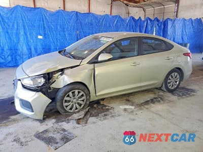 2019 HYUNDAI ACCENT SE 3KPC24A3XKE045772 - główne zdjęcie licytacji z USA - miniatura
