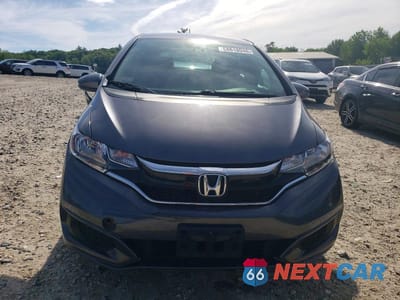 Piąte zdjęcie samochodu w środku: 2019 HONDA FIT LX VIN:3HGGK5H42KM739420 - miniatura