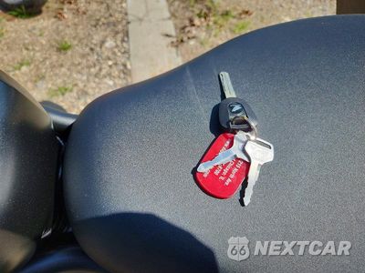 Zdjęcie 8 z 9 samochodu: 2025 HONDA CMX1100 D VIN:JH2SC8782SK000302 - miniatura