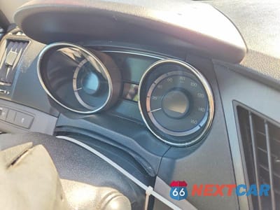 Zdjęcie 9 z 12 samochodu: 2011 HYUNDAI SONATA GLS VIN:5NPEB4AC1BH103823 - miniatura