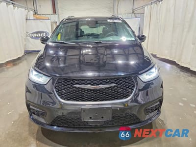 Piąte zdjęcie samochodu w środku: 2025 CHRYSLER PACIFICA LIMITED VIN:2C4RC1GG2SR551031 - miniatura