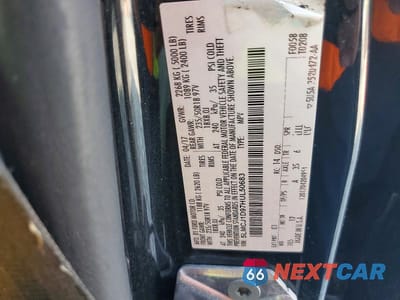 Zdjęcie 13 z 13 samochodu: 2017 LINCOLN MKC PREMIERE VIN:5LMCJ1D97HUL50683 - miniatura