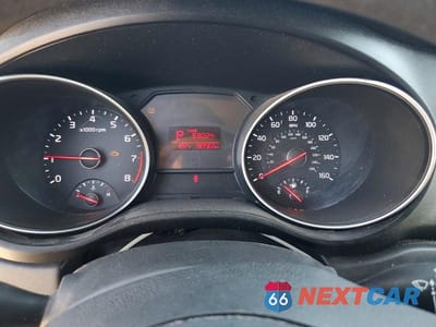 Zdjęcie 9 z 13 samochodu: 2015 KIA SEDONA LX VIN:KNDMB5C16F6080570 - miniatura